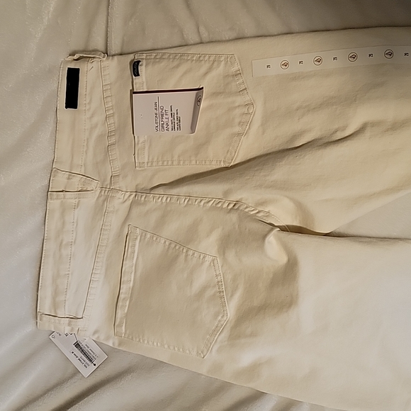 Volcom Brand Jeans Girlfriend Ankle Fit - Picture 5 of 7